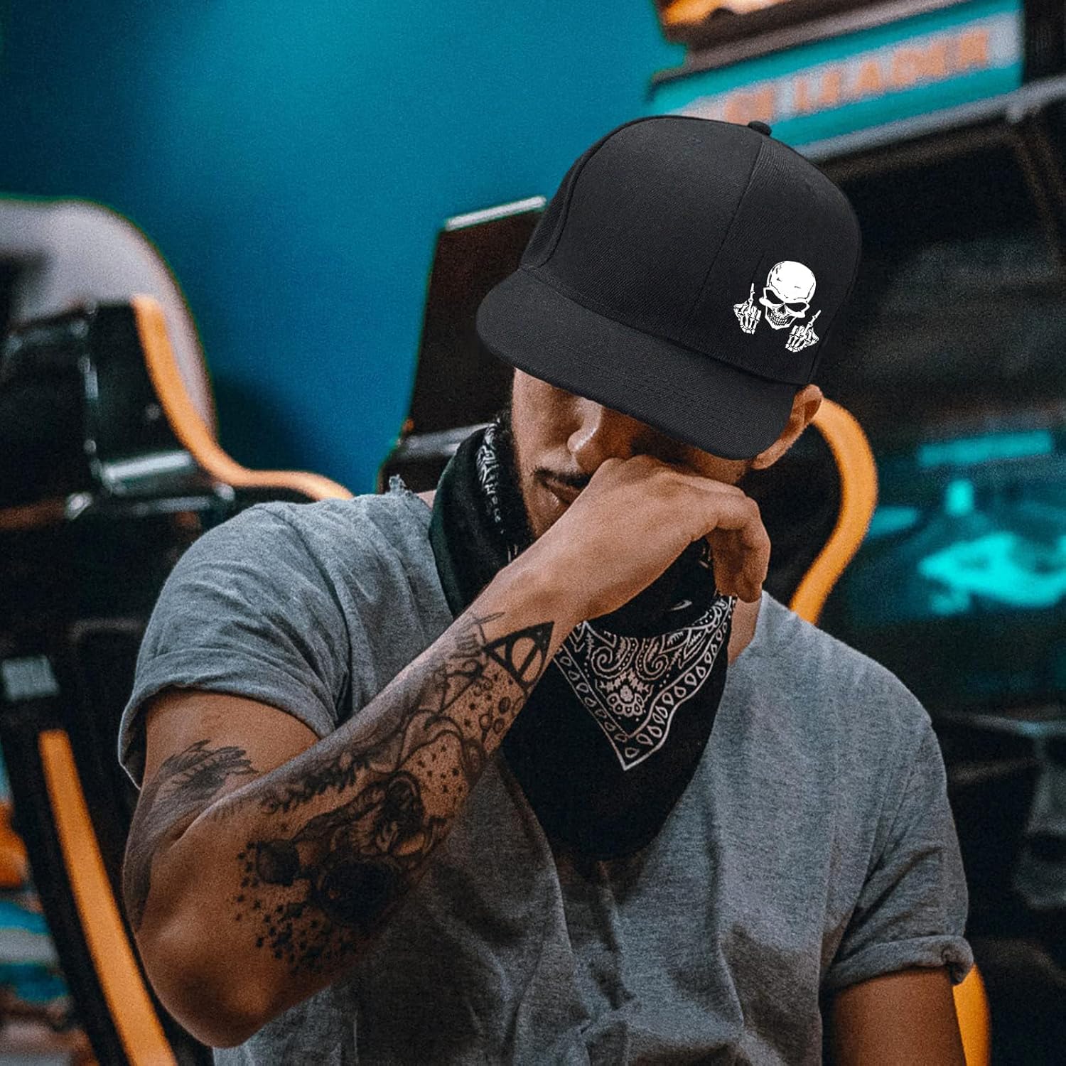 Czapki typu snapback z czaszką – Snapback Hat Flat recenzja i cena